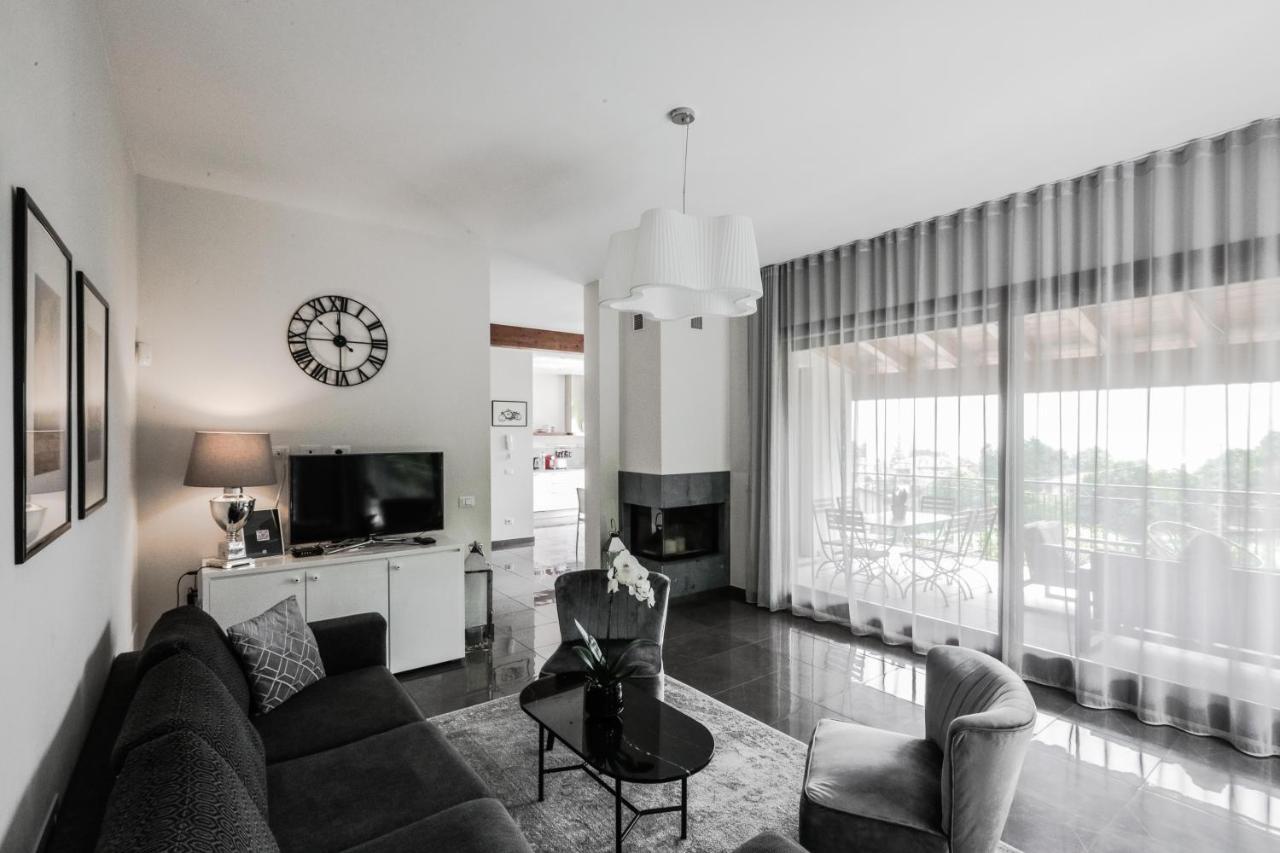 Villa Elena Μενάτζιο Εξωτερικό φωτογραφία